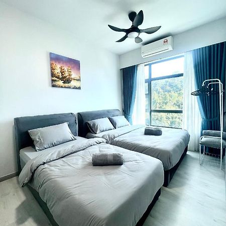 Botiza Suites At Jesselton Quay コタキナバル エクステリア 写真
